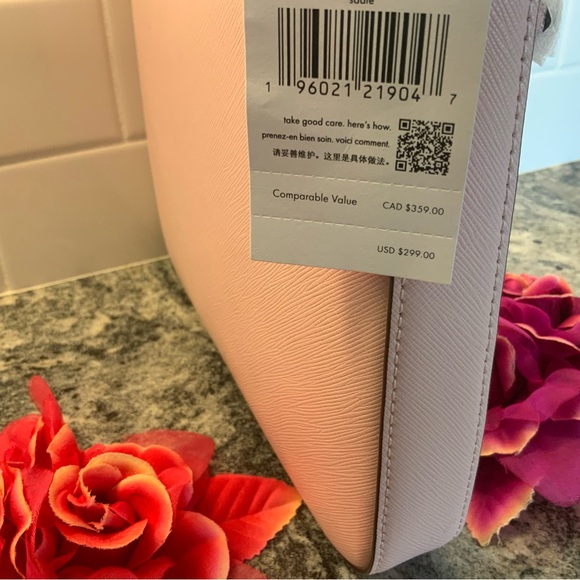 NWT. Kate Spade Sadie Crossbody North/South.Saffiano leather, spring/summer pink - Picture 3 of 7